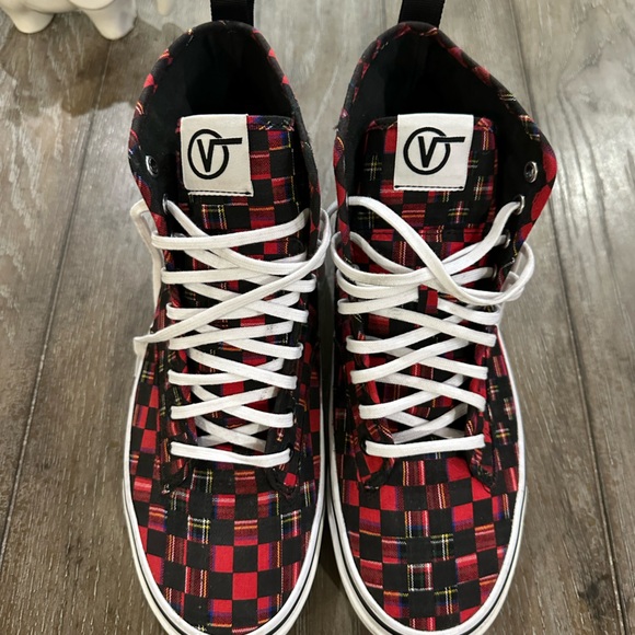 Vans Hi-Top Sneakers - Picture 7 of 12